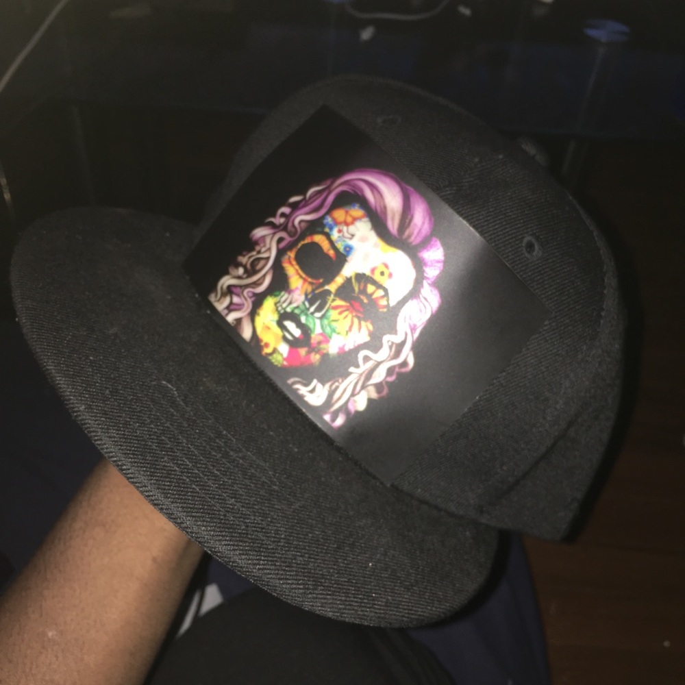 Skull cap - Picture 2 of 2